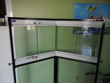 Curtina de vidro fechada